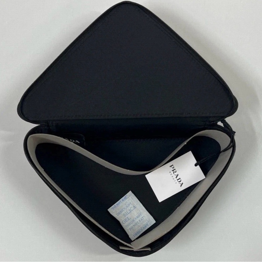 Prada Beauty Bag - Picture 4 of 4